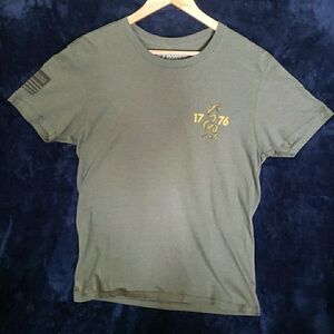 Men's Olive Green Rags Of Honor Graphic T-Shirt - 1776 Emblem